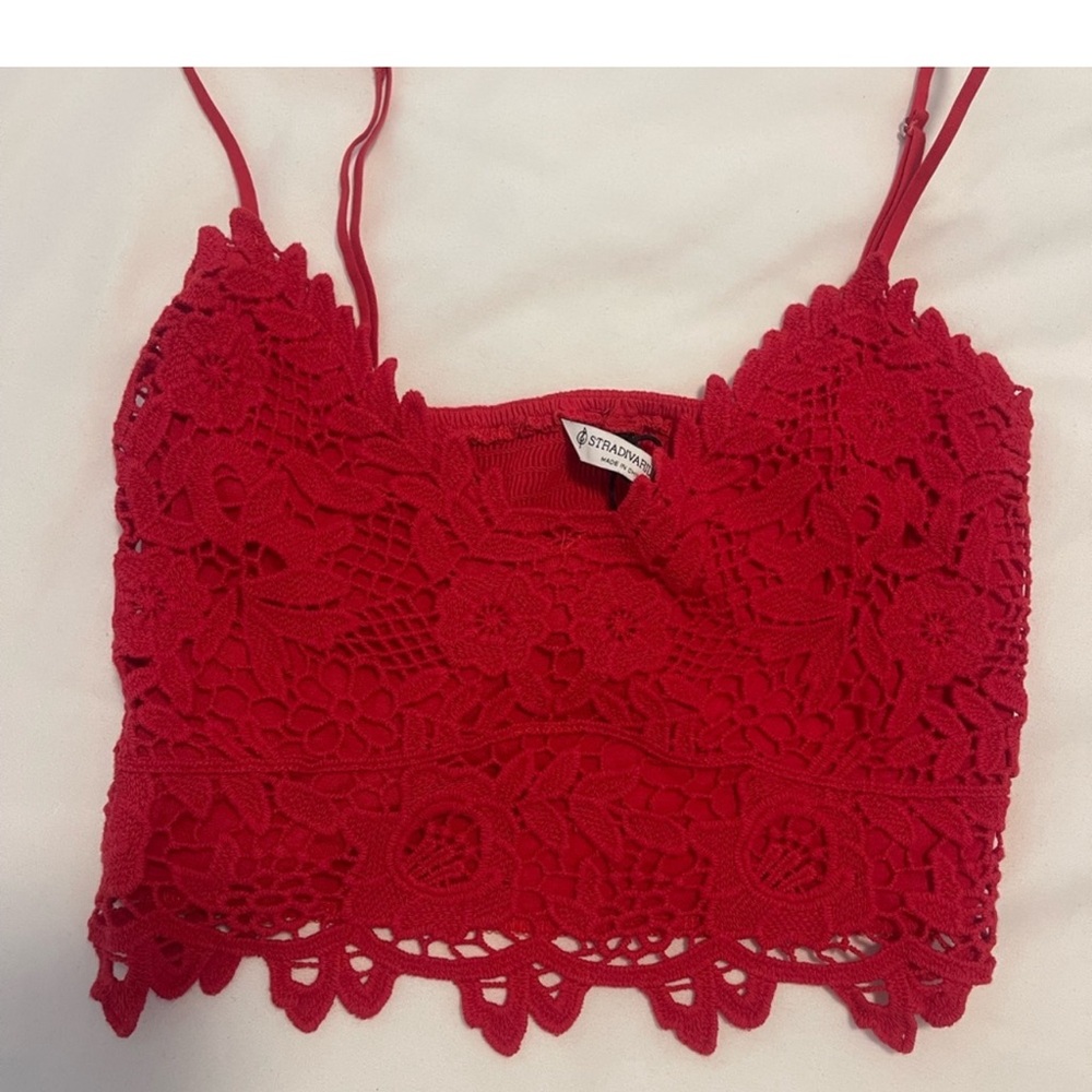 Red Stradivarius embroidered Lace Crop Top